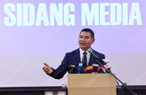 MOHD RAFIZI RAMLI