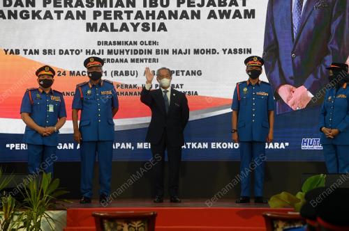 TAN SRI MUHYIDDIN YASSIN