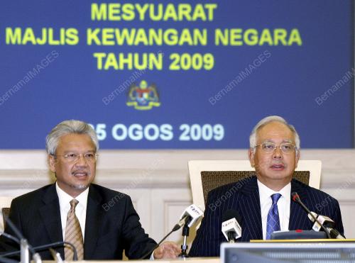 MOHD NAJIB TUN ABDUL RAZAK