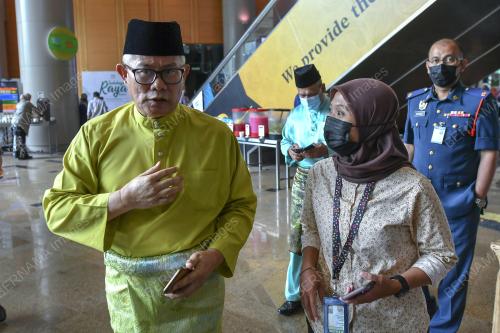DATUK SERI TS. MOHAMMAD HAMDAN WAHID
