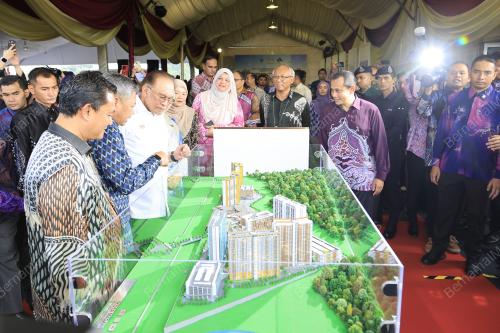 DATUK SERI ANWAR IBRAHIM