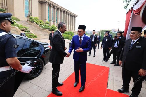 DATUK SERI ANWAR IBRAHIM