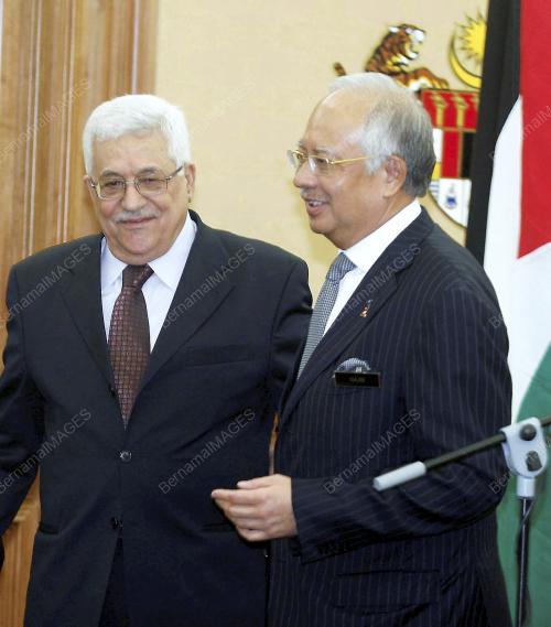 MOHD NAJIB TUN ABDUL RAZAK