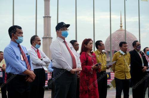 DATUK SAIFUDDIN ABDULLAH