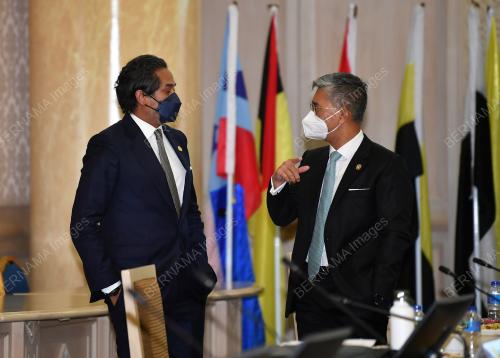 TENGKU DATUK SERI ZAFRUL TENGKU ABDUL AZIZ