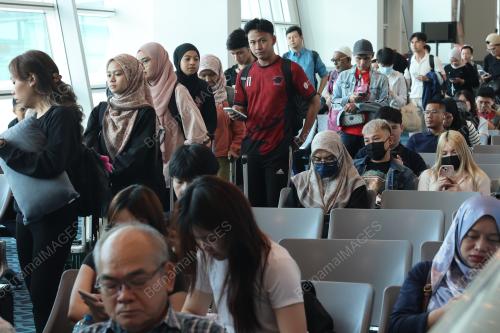 TINJAUAN KLIA TERMINAL 1 DAN 2
