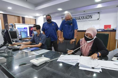 DATUK SERI HAMZAH ZAINUDDIN