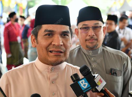 DATUK DR RADZI JIDIN