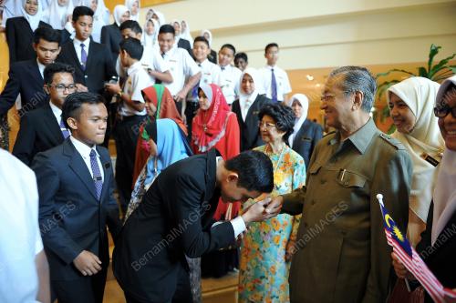 PTJ05_29092014_LITERASI