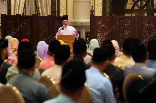 DATUK SERI ANWAR IBRAHIM