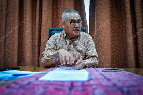 DATUK M BAKRI ABD MAJID