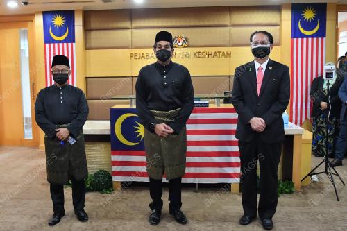 KHAIRY JAMALUDDIN