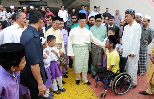 TAN SRI MUHYIDDIN YASSIN
