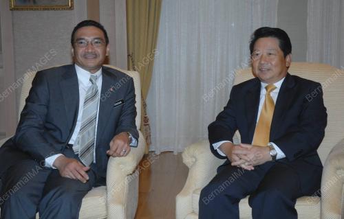 HISHAMMUDDIN TUN HUSSIEN