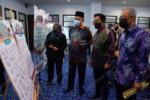 DATUK SERI DR SHAHIDAN KASSIM