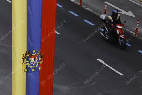 BENDERA HARI WILAYAH