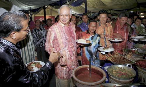 MOHD NAJIB TUN ABDUL RAZAK