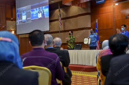 KHAIRY JAMALUDDDIN