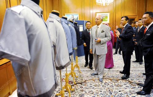 PTJ05_31072013_PM_BAJU
