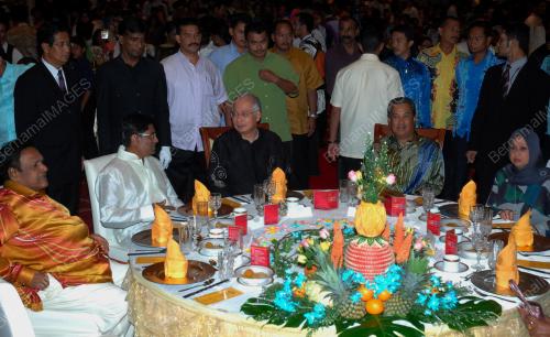 MOHD NAJIB TUN ABDUL RAZAK