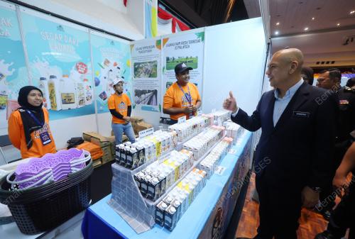 DATUK ARMIZAN MOHD ALI