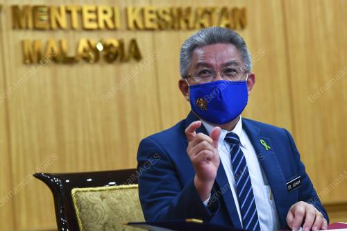 DATUK SERI DR ADHAM BABA