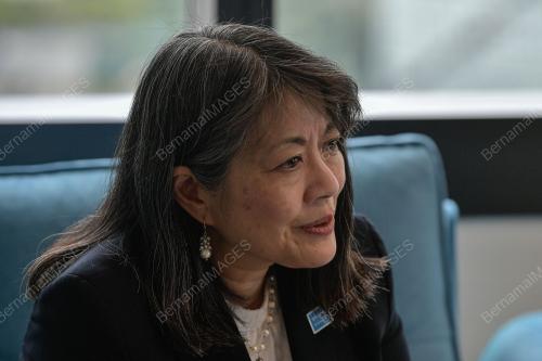 JUNE KUNUGI