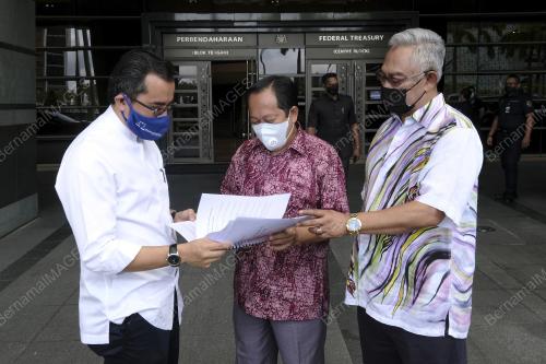 DATUK SERI AHMAD MASLAN