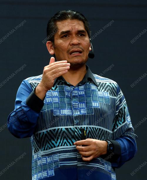 DATUK DR MOHD RADZI MD JIDIN