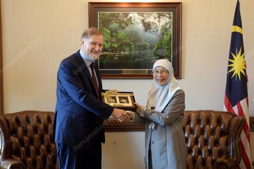 PTJ06_02072019_KUNJUNGAN_BN201907013801