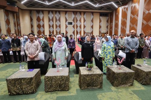 DATUK SERI NANCY SHUKRI