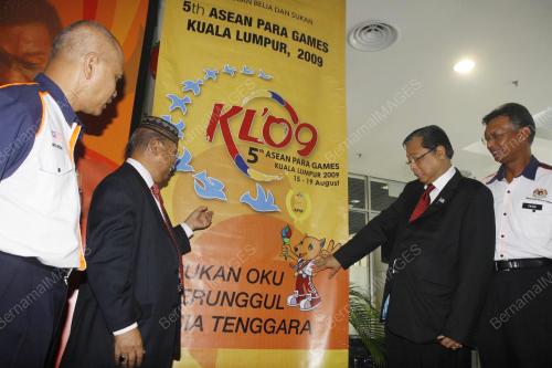 ISMAIL SABRI YAACOB