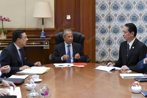 TAN SRI MUHYIDDIN YASSIN