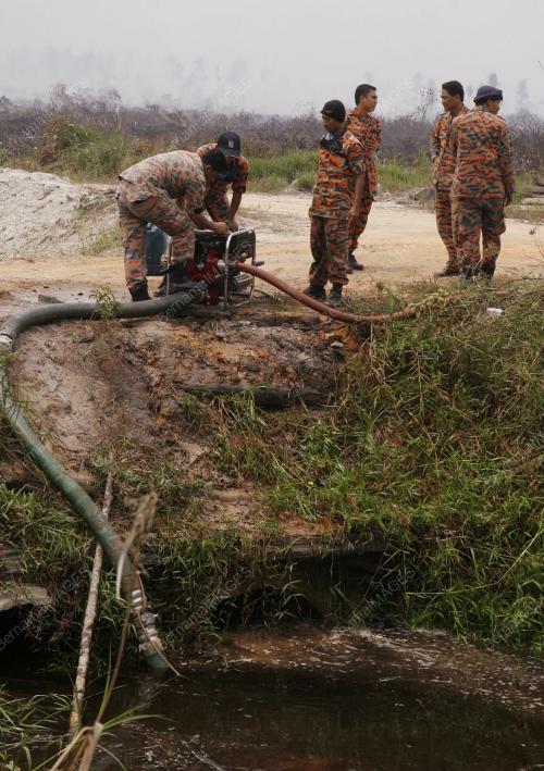 KEBAKARAN TANAH PAYA KUALALANGAT SEPANG