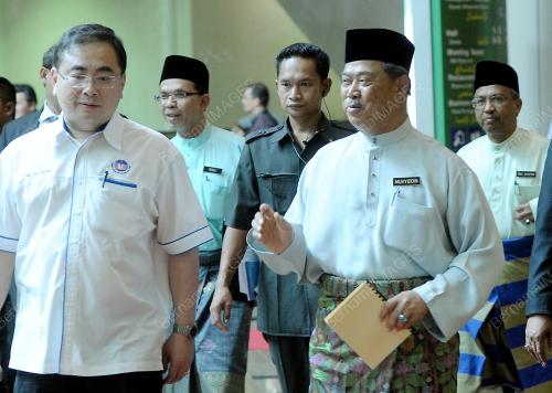 TAN SRI MUHYIDDIN YASSIN