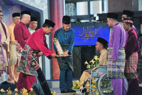 PTJ06_05022012_AGONG