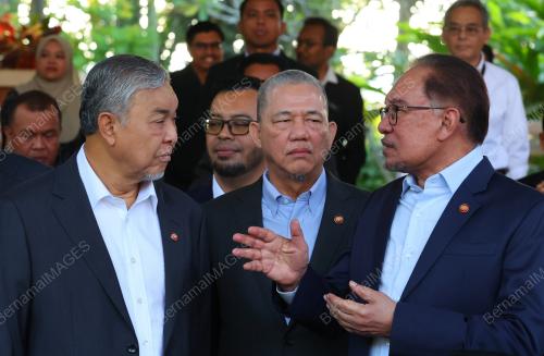 DATUK SERI ANWAR IBRAHIM