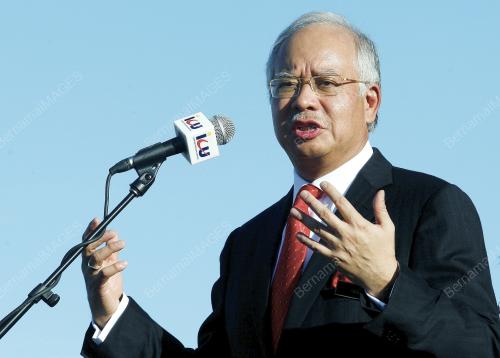 MOHD NAJIB TUN ABDUL RAZAK