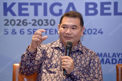 RAFIZI RAMLI
