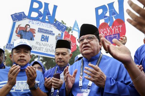 DATUK SERI TENGKU ADNAN TENGKU MANSOR