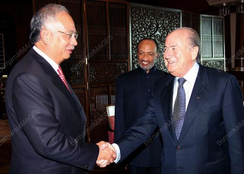 MOHD NAJIB TUN ABDUL RAZAK