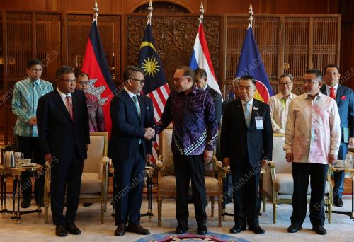 DATUK SERI ANWAR IBRAHIM