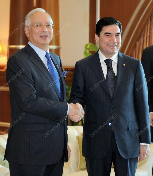 DATUK SERI NAJIB TUN RAZAK