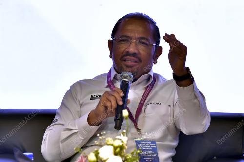 DATUK SERI MUSTAFAR ALI