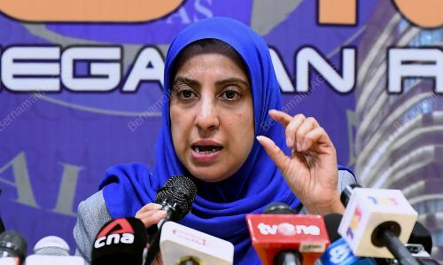 LATHEEFA KOYA