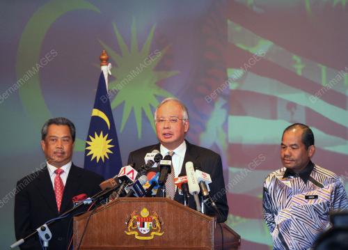 NAJIB TUN RAZAK
