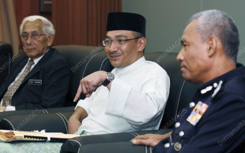 HISHAMUDDIN HUSSEIN