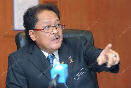 DATUK ALIAS AHMAD