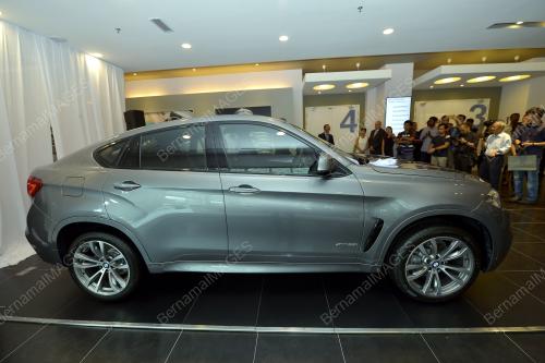 PTJ06_09092015_BMW_X6