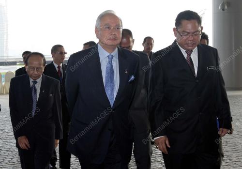 MOHD NAJIB TUN ABDUL RAZAK